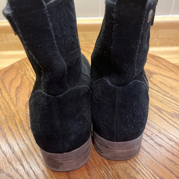 Roxy Rojas Suede Floral Embossed Boots Black Size 7.5 - Picture 4 of 9